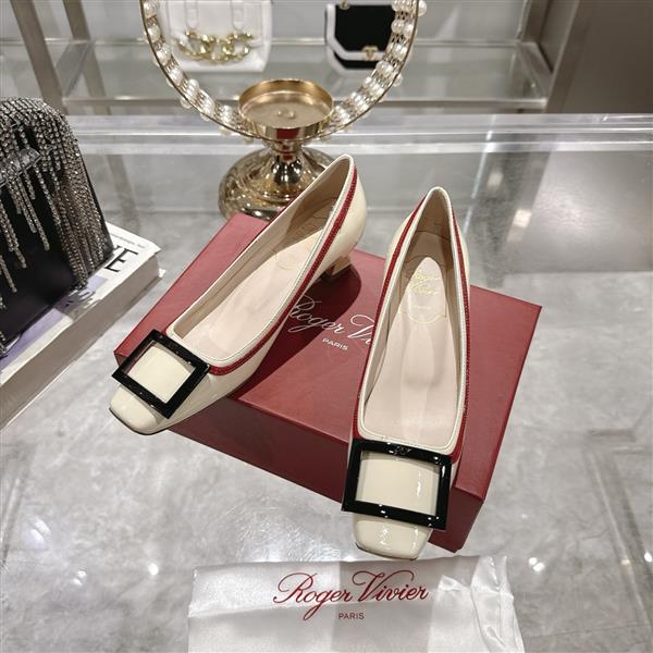 20251127173959748 270